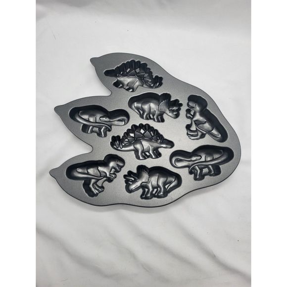 Nordic Ware Dinosaur Pan - Picture 1 of 5